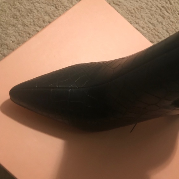 4.5in Black Snake Skin Printed Boot Heel - Picture 4 of 4